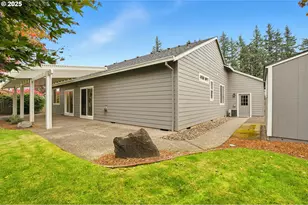 20155 Quinalt Dr, Oregon City, OR 97045 - Photo 44