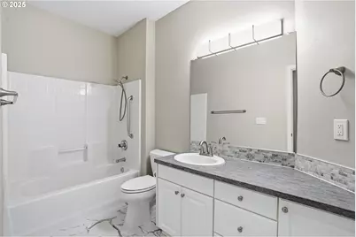 20155 Quinalt Dr, Oregon City, OR 97045 - Photo 28