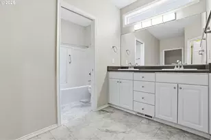 20155 Quinalt Dr, Oregon City, OR 97045 - Photo 36