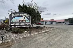 975 2nd St, North Powder, OR 97867 - Photo 2
