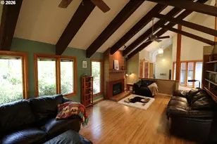 2350 McLean Blvd, Eugene, OR 97405 - Photo 10