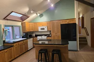 2350 McLean Blvd, Eugene, OR 97405 - Photo 10
