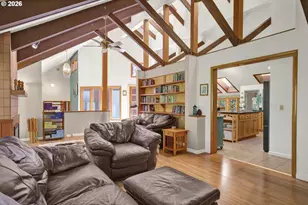 2350 McLean Blvd, Eugene, OR 97405 - Photo 6
