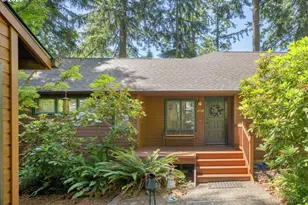 2350 McLean Blvd, Eugene, OR 97405 - Photo 1