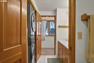 2350 McLean Blvd, Eugene, OR 97405 - Photo 24