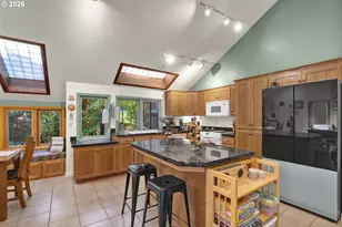 2350 McLean Blvd, Eugene, OR 97405 - Photo 12