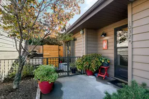 1032 NW 12th St, Pendleton, OR 97801 - Photo 4