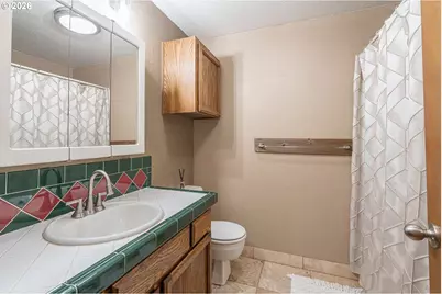 550 Wormwood St, Salem, OR 97306 - Photo 12