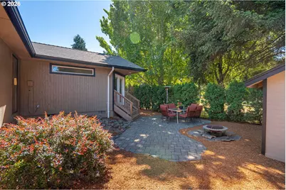 550 Wormwood St, Salem, OR 97306 - Photo 28