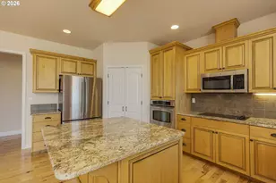 23522 Chaffey Ln, Aurora, OR 97002 - Photo 14