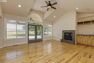 23522 Chaffey Ln, Aurora, OR 97002 - Photo 8