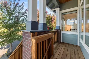 2240 SE 48th Av, Portland, OR 97215 - Photo 6