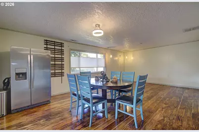 3710 NE Pacific Way, Vancouver, WA 98662 - Photo 4