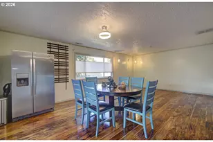 3710 NE Pacific Way, Vancouver, WA 98662 - Photo 4
