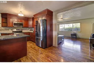 3710 NE Pacific Way, Vancouver, WA 98662 - Photo 8