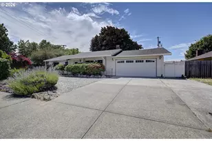 3710 NE Pacific Way, Vancouver, WA 98662 - Photo 2