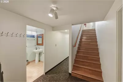 1037 N 10th St, Coos Bay, OR 97420 - Photo 24