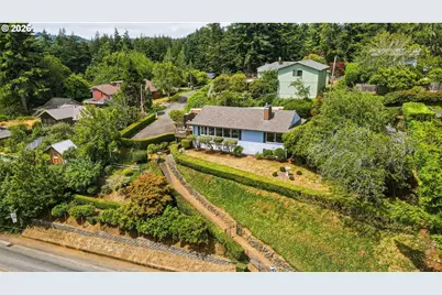1037 N 10th St, Coos Bay, OR 97420 - Photo 38