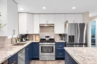 1310 Sherri Ct, West Linn, OR 97068 - Photo 10