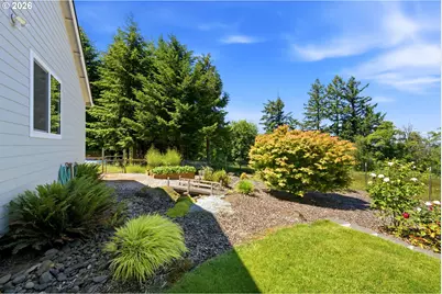 21020 NE Finnigan Hill Rd, Hillsboro, OR 97123 - Photo 44