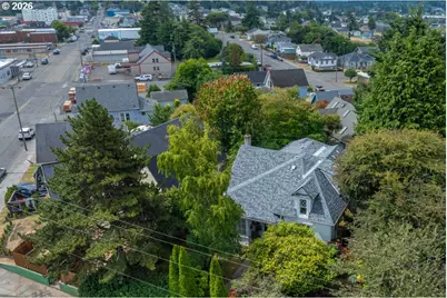 829 Florida St, North Bend, OR 97459 - Photo 2