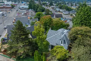 829 Florida St, North Bend, OR 97459 - Photo 2