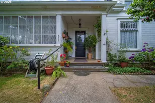 829 Florida St, North Bend, OR 97459 - Photo 1