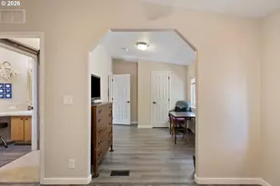 5120 NW Broad St, Roseburg, OR 97471 - Photo 24