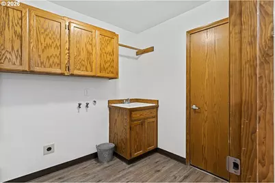 2730 NE Roberts Ave, Gresham, OR 97030 - Photo 34