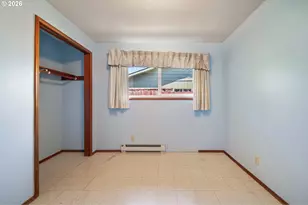 95624 Riverway Dr, Gold Beach, OR 97444 - Photo 18