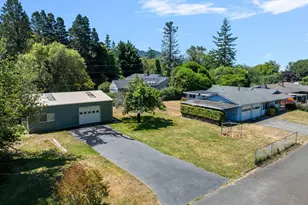 95624 Riverway Dr, Gold Beach, OR 97444 - Photo 34