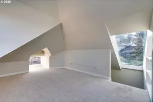 223 S Whitaker St, Portland, OR 97239 - Photo 24