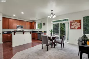 7110 SW Queen Ln, Beaverton, OR 97008 - Photo 2