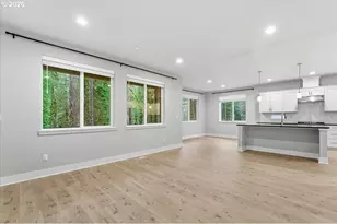 8565 SW 176th Ave, Beaverton, OR 97007 - Photo 8