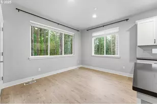 8565 SW 176th Ave, Beaverton, OR 97007 - Photo 12