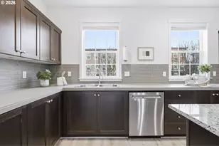 28715 SW Villebois Dr, Wilsonville, OR 97070 - Photo 16