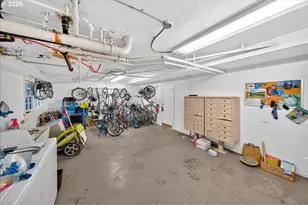2533 NW Marshall St, Portland, OR 97210 - Photo 26