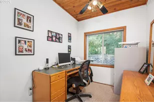 36189 Hwy 58, Pleasant Hill, OR 97455 - Photo 22