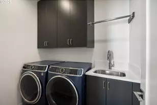 3718 SW Hillside Dr, Portland, OR 97221 - Photo 28