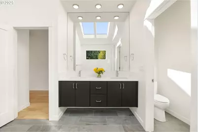 3718 SW Hillside Dr, Portland, OR 97221 - Photo 22