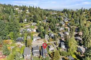 3718 SW Hillside Dr, Portland, OR 97221 - Photo 38