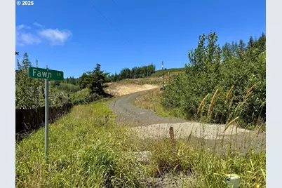 000 Fawn Ln #1300, Coos Bay, OR 97420 - Photo 28