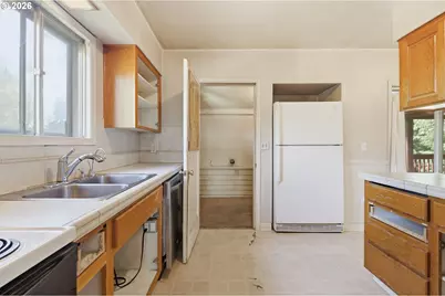 10535 SW 80th Ave, Tigard, OR 97223 - Photo 14