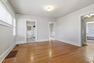 10535 SW 80th Ave, Tigard, OR 97223 - Photo 8