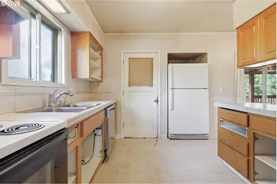 10535 SW 80th Ave, Tigard, OR 97223 - Photo 10