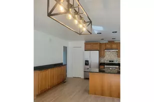 1358 NE Lincoln St, Roseburg, OR 97470 - Photo 8