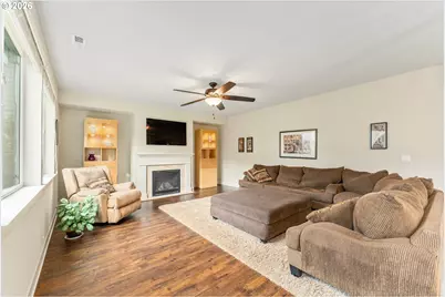 5398 SE Stargrass St, Hillsboro, OR 97123 - Photo 6