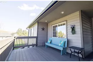 503 S Holmes St, Wallowa, OR 97885 - Photo 4