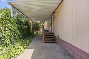 8750 SE 155th Ave, Happy Valley, OR 97086 - Photo 32