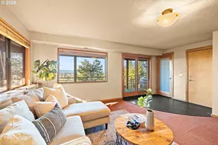 2831 NE Rocky Butte Rd, Portland, OR 97220 - Photo 24